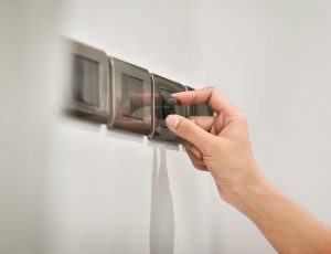 regulador de luz ahorro chc